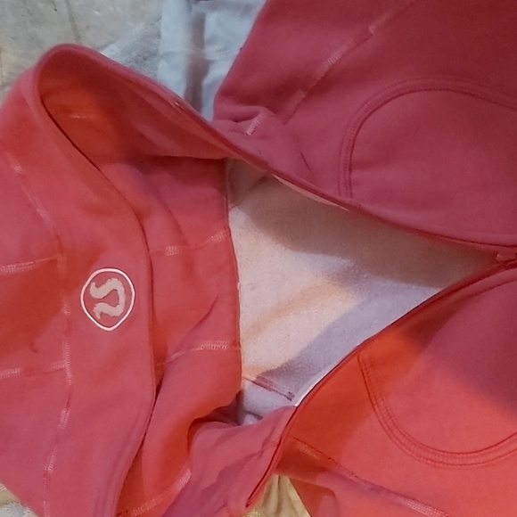 Lululemon scuba hoodie - Picture 2 of 4